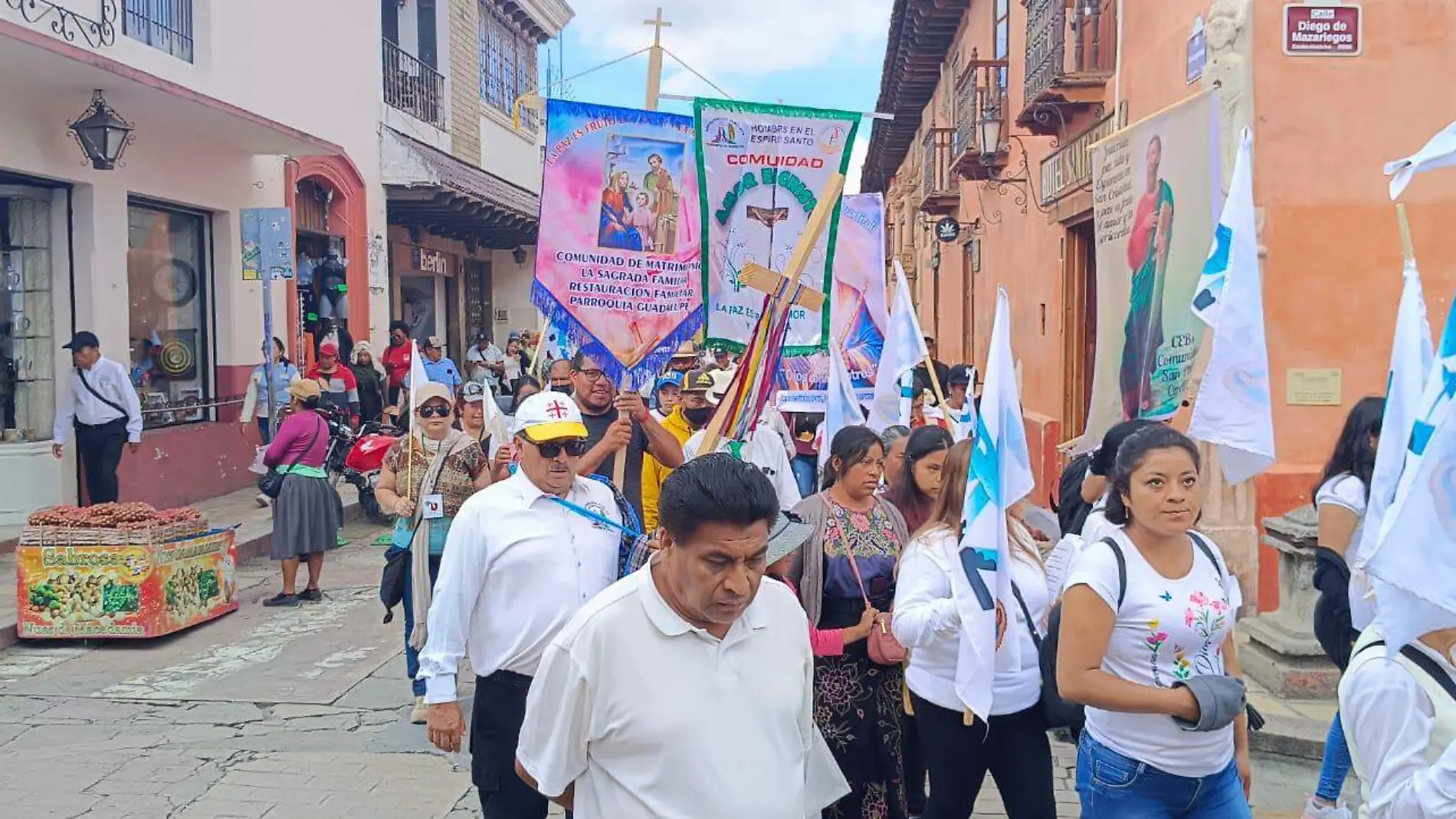 MARCHA EN CHIAPAS POR LA PAZ. FOTO GILBERTO MORALES EL HERALDO DE CHIAPAS (2)